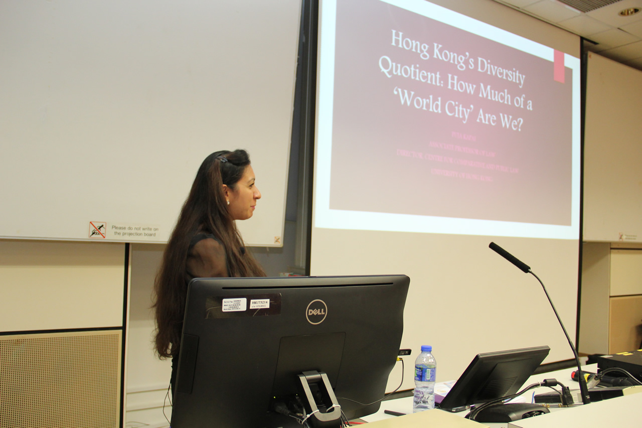 Talk on 'Diversity Quotient: How Much of a World City Are We?' Event Photo.